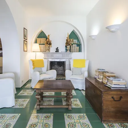 San Montano Apartment Massa Lubrense
