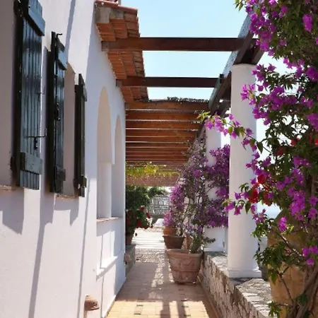 Apartment San Montano