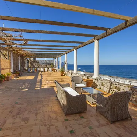San Montano Apartman Massa Lubrense